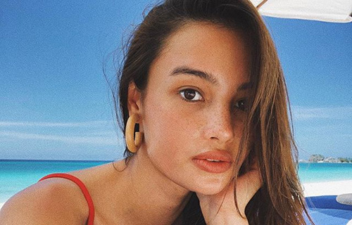 Nhan sắc người mẫu Philippines trình diễn cho Victoria's Secret